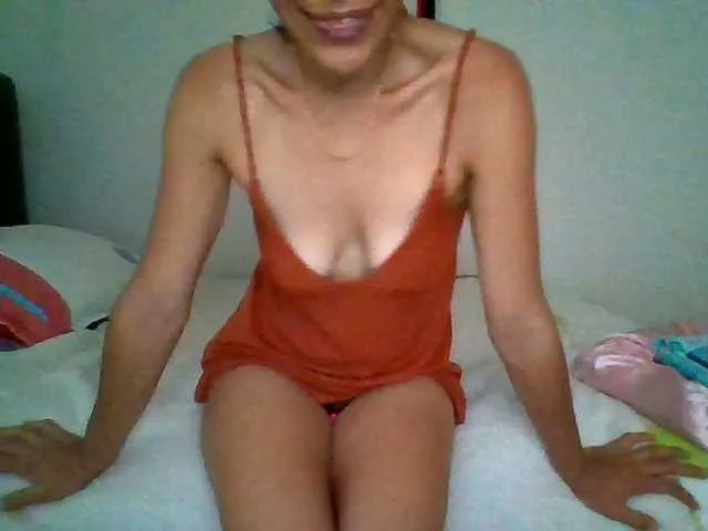TaniaMarqueza from BongaCams