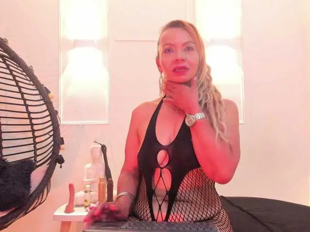 taylor-anastasia from BongaCams