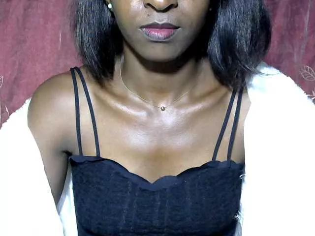 Tinah24 on BongaCams 