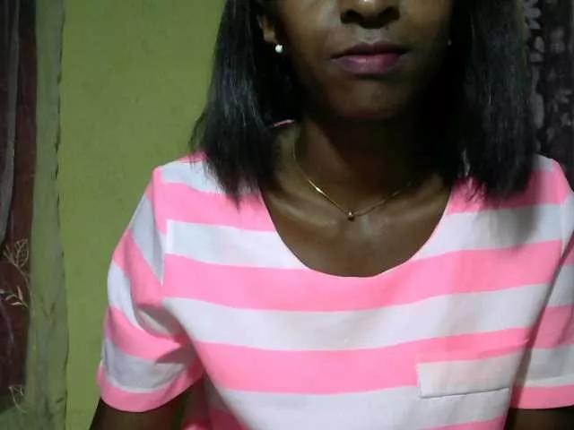 Tinah24 on BongaCams 