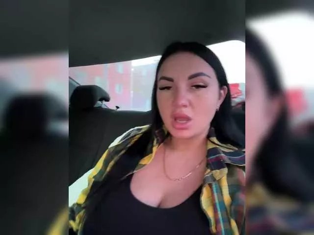 Offline TokionaJoe on BongaCams