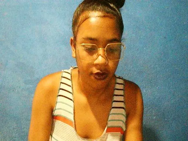 TriciaBella from BongaCams