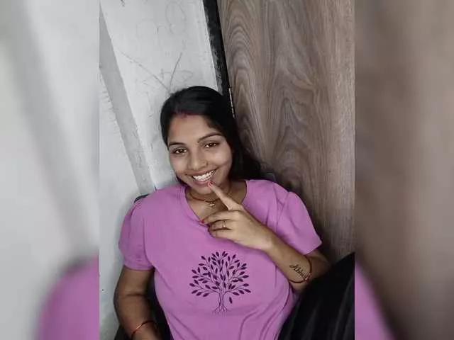 Slutty Tunnidelhi wants you to fuck her body now Tunnidelhi from BongaCams