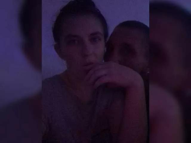 Twolatte1520 from BongaCams