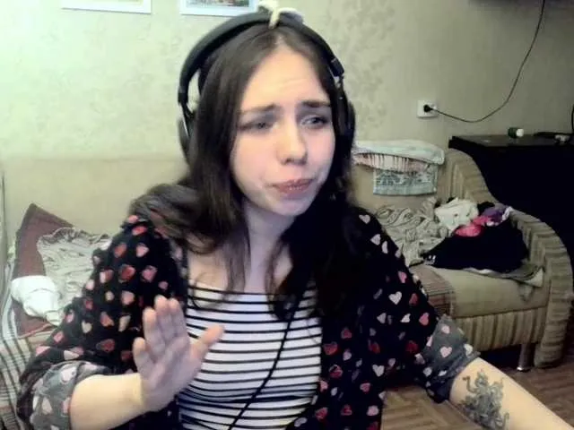 Watch TyNoTsuKR, she wants to masturbate for you TyNoTsuKR from BongaCams