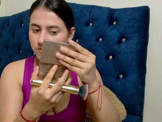 vikysexy28a from BongaCams