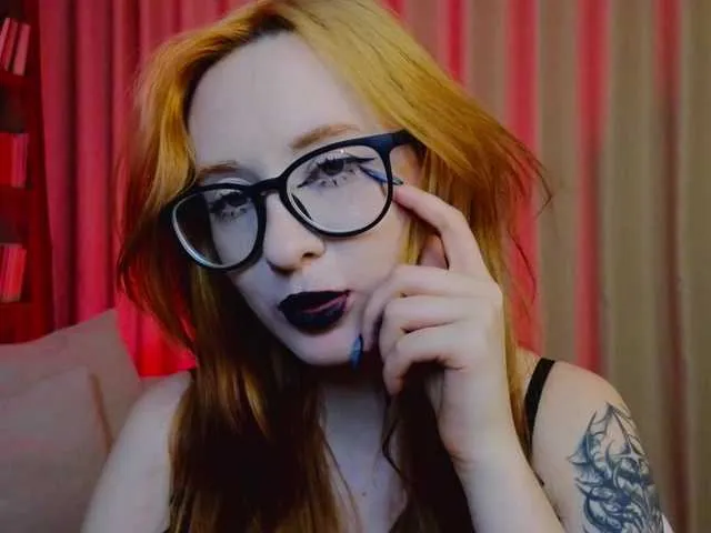 WICKEDEMBER from BongaCams