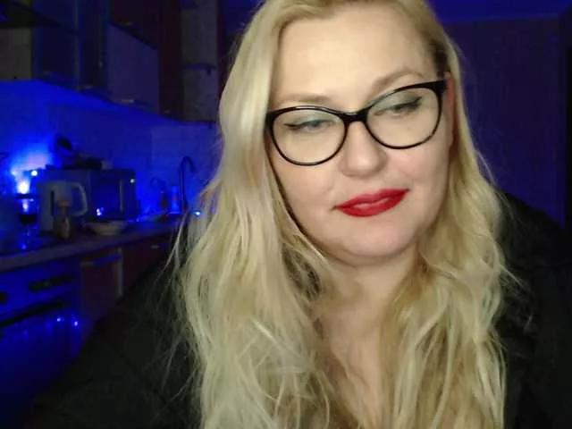 WifeyNusha on BongaCams 