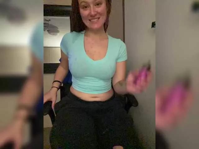 xxDaltheDestroyerxx on BongaCams
