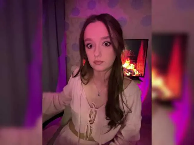 ymnichka from BongaCams