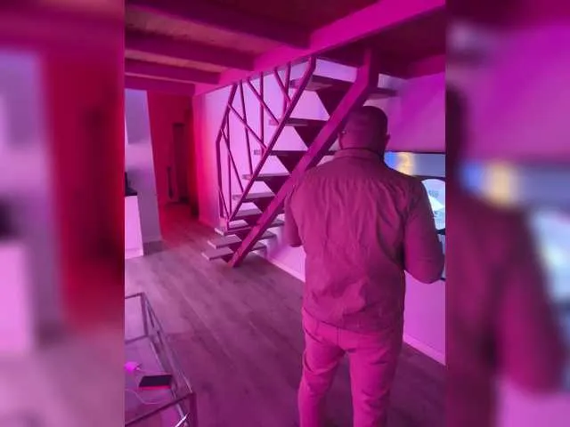 YuGoVi from BongaCams