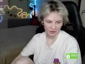 _elven_dreams__ from Chaturbate