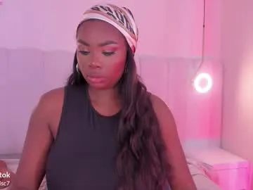 _huge_boobs_ebony from Chaturbate