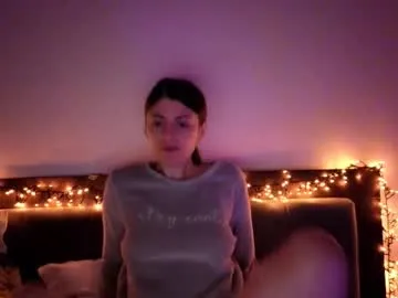 _just_a_simple_girl from Chaturbate