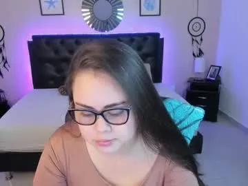 _oliviajoness from Chaturbate