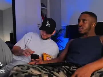 adamart7 from Chaturbate