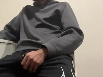 ahmedkhan632131 from Chaturbate