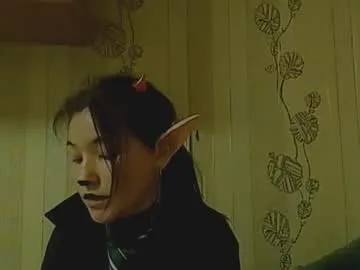 aletaathan from Chaturbate