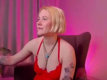 Masturbate to sweet escort Alice_maurik alice_maurik from Chaturbate