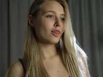 Join 18 years old amanda_sayhey from Chaturbate amanda_sayhey from Chaturbate