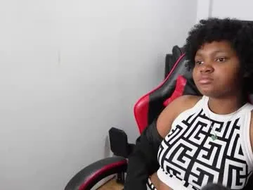 amaya_lirio from Chaturbate