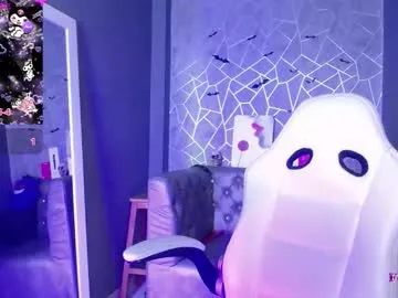 amelierouss from Chaturbate