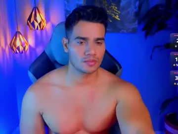andresfiit from Chaturbate