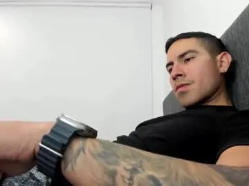 andresjuan92 from Chaturbate