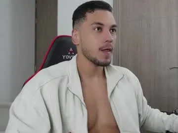 andy_weld from Chaturbate