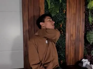 andyjoy_ from Chaturbate