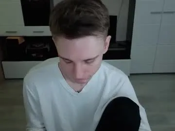 angryzan from Chaturbate