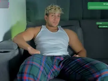 Satisfy your longing with the cute Chaturbate performer - Apolo_strange apolo_strange from Chaturbate