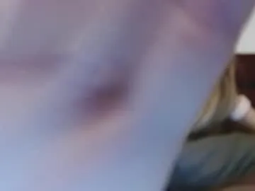 barelylegalblondy from Chaturbate