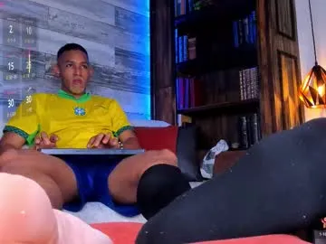 bento_fox from Chaturbate