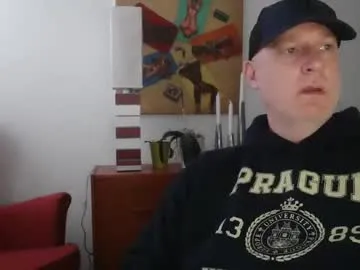 Release your thirst with the sweet Chaturbate stripper - Bigthickguyforyou bigthickguyforyou from Chaturbate