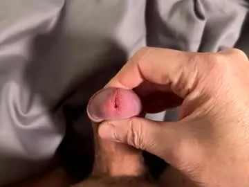 Bicurious hotness: Bim4unow gets undressed while stroking her slit in public bim4unow from Chaturbate