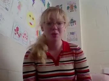 blonde_katie from Chaturbate