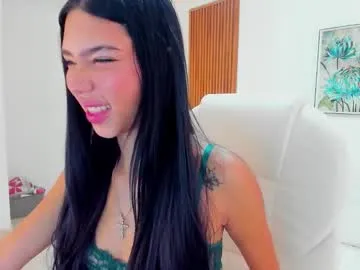 blue_skyx from Chaturbate