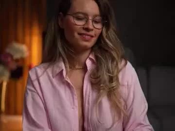 Masturbate to Chaturbate's Brandywhite brandywhite from Chaturbate