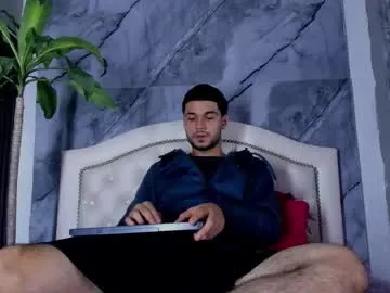 bry_dalton from Chaturbate