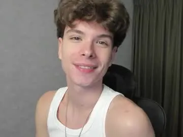 calvin_loves_you from Chaturbate