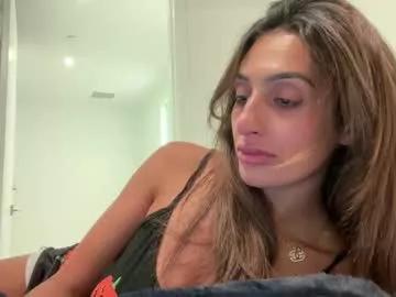 Chaturbate Camiliakxoxo camiliakxoxo from Chaturbate