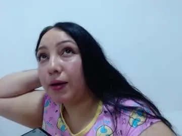 Entertain your thirst with the sexy Chaturbate camslut - Carolina_zabala_19 carolina_zabala_19 from Chaturbate