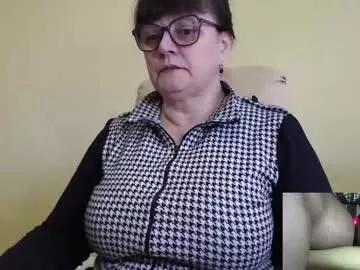 Masturbate to Chaturbate's Carolinedream_ carolinedream_ from Chaturbate