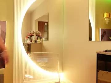 Naked Celestebailey wants you to fuck her body now celestebailey from Chaturbate