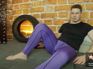 charlie_smiley from Chaturbate