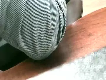 charmeur2672 from Chaturbate