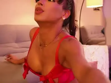 chloe_cherry21 from Chaturbate