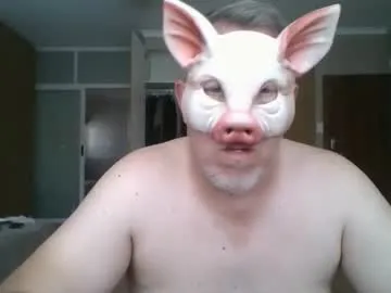 Quench your nuttiest desires with Chaturbate's mesmerizing Chrispainpig chrispainpig from Chaturbate