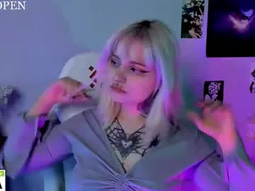 Kinky Cigaretteduringsex from Chaturbate - most amazing attire in a cute live production cigaretteduringsex from Chaturbate